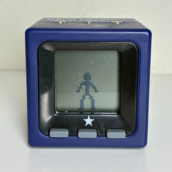 Radica Cube World CHIEF Series 3 Blue Cube 2005 Semi Working - Picture 1 of 5